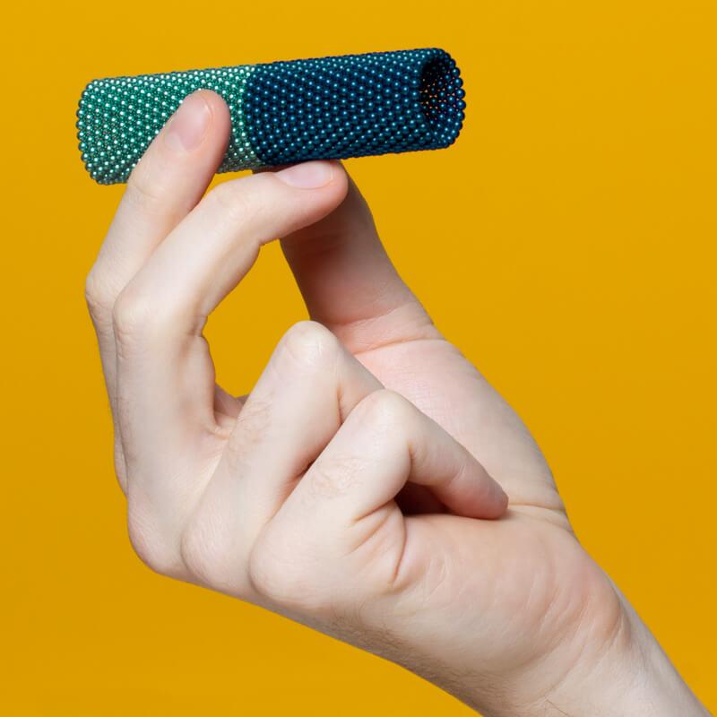 Metallic Speks Magnet Balls
