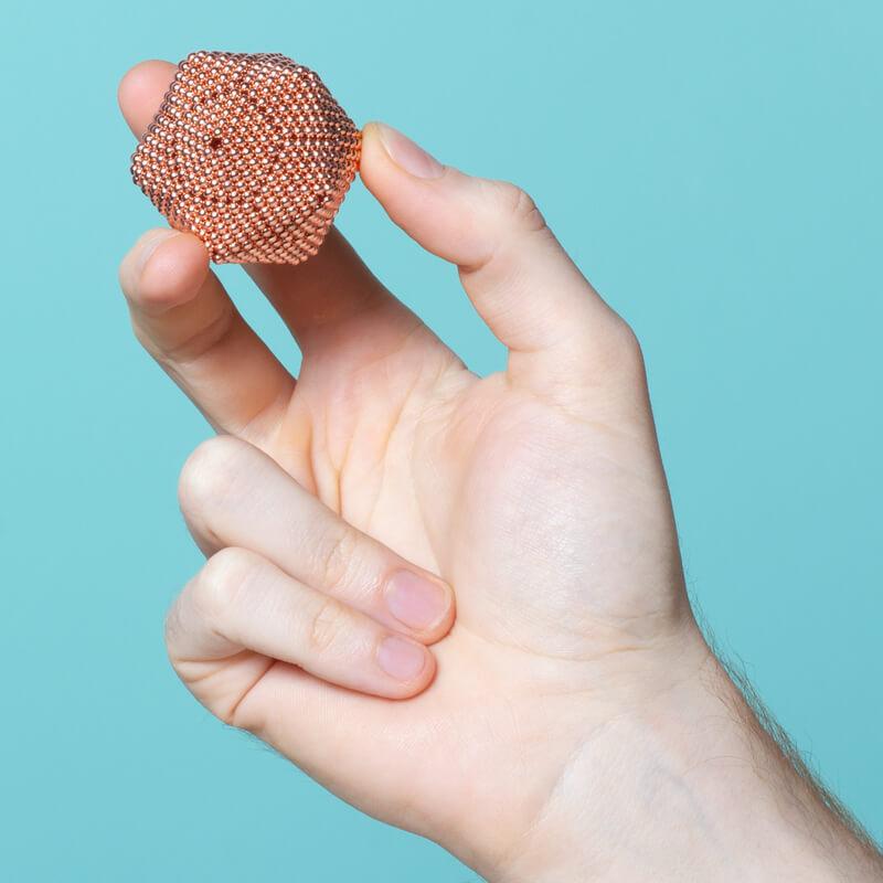 Metallic Speks Magnet Balls