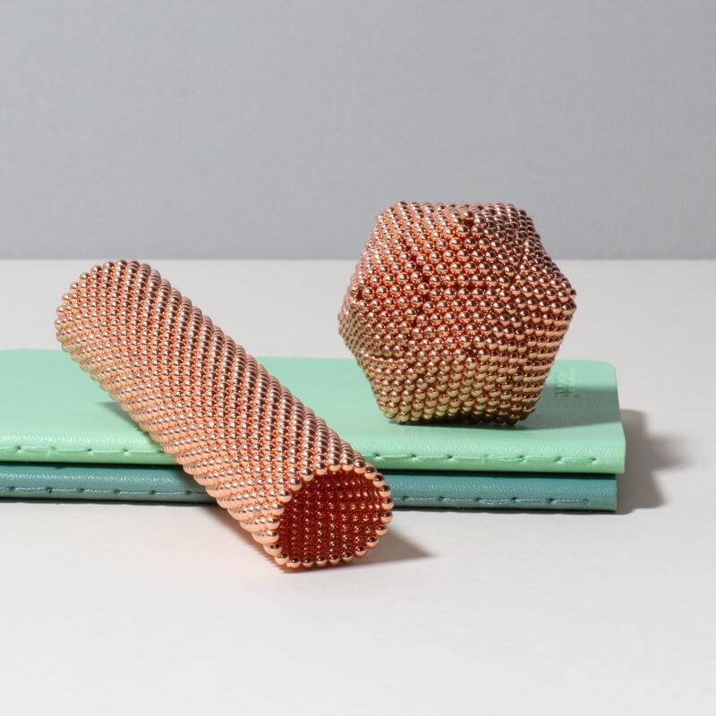 Metallic Speks Magnet Balls