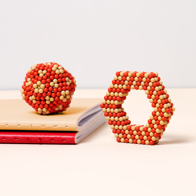 Matte Speks Magnet Balls