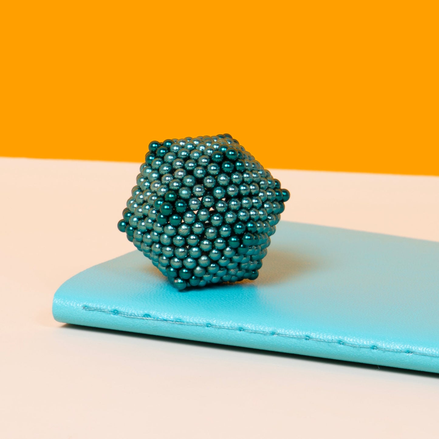 Metallic Speks Magnet Balls