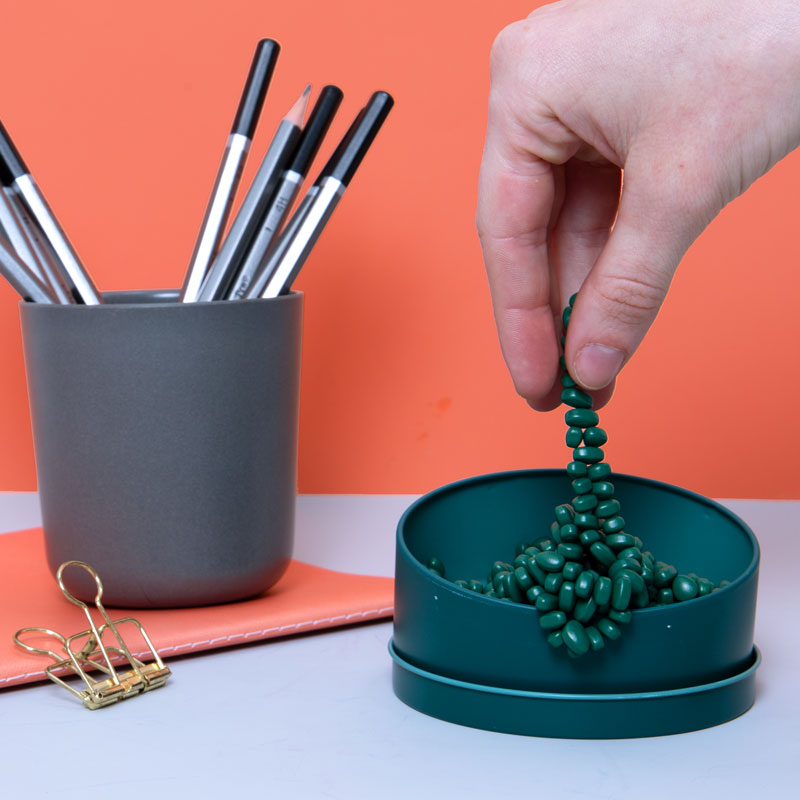 Crags Magnetic Putty