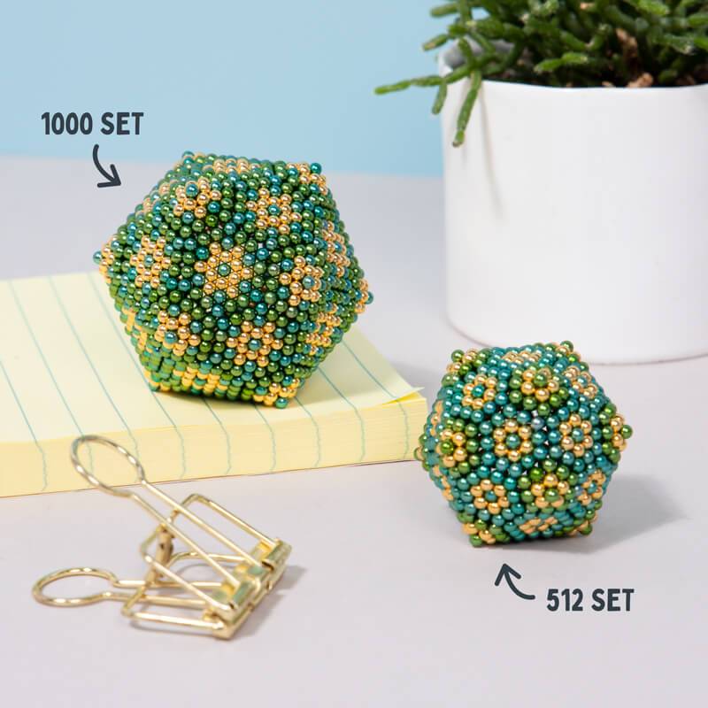 Metallic Speks Magnet Balls