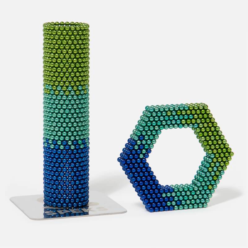Metallic Speks Magnet Balls