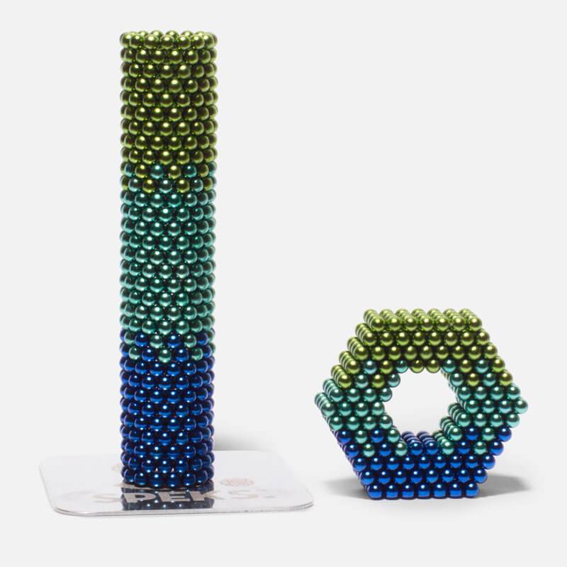 Metallic Speks Magnet Balls