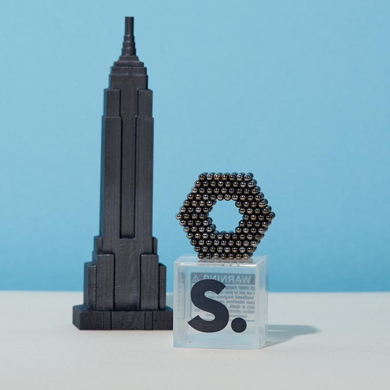 Metallic Speks Magnet Balls