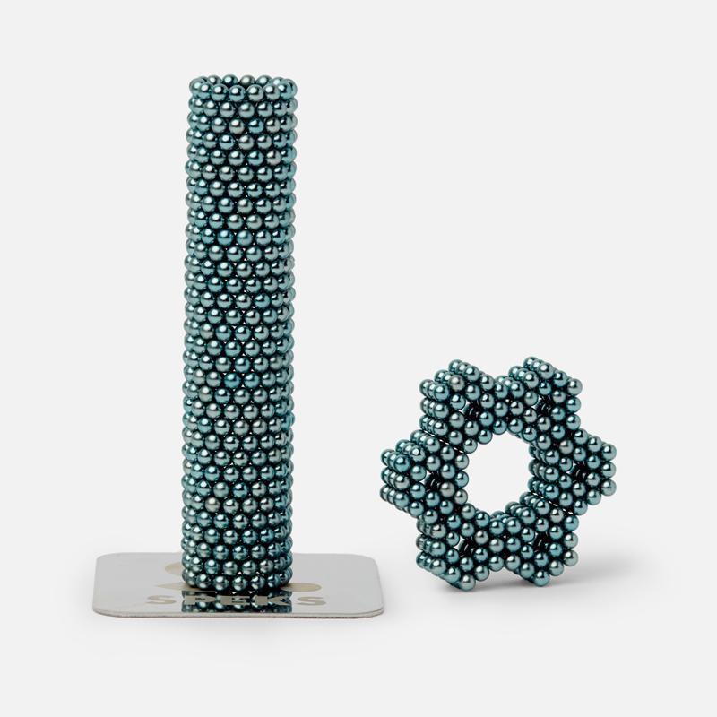 Metallic Speks Magnet Balls