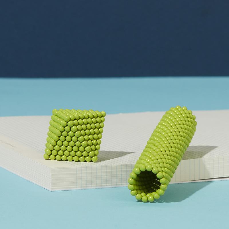Matte Speks Magnet Balls