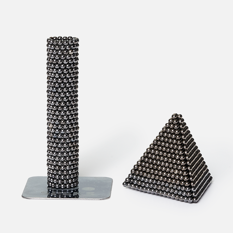 Metallic Speks Magnet Balls