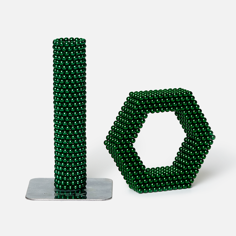 Metallic Speks Magnet Balls