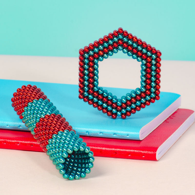 Metallic Speks Magnet Balls